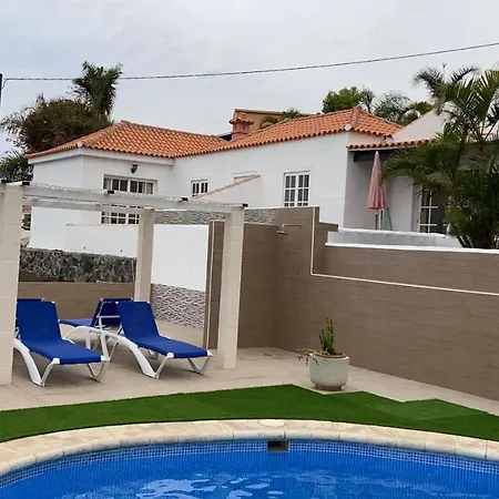 Bungalows Eva La Palma Апартаменты Лос-Кемадос